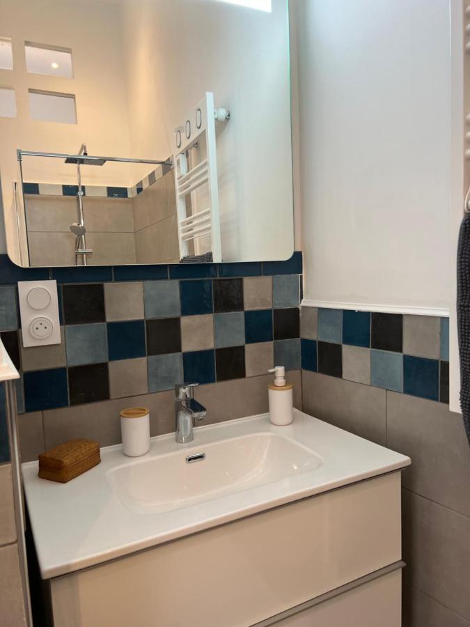 Charmant studio au cœur de l’écusson Montpellier Esterno foto