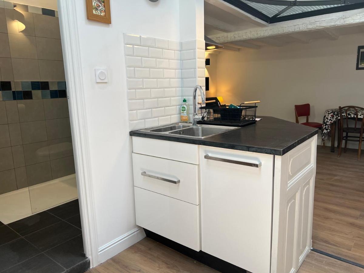 Charmant studio au cœur de l’écusson Montpellier Esterno foto